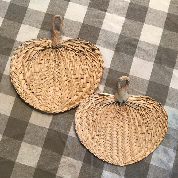 Set of 2 - Boho Woven Straw Fan - Picture 2 of 3